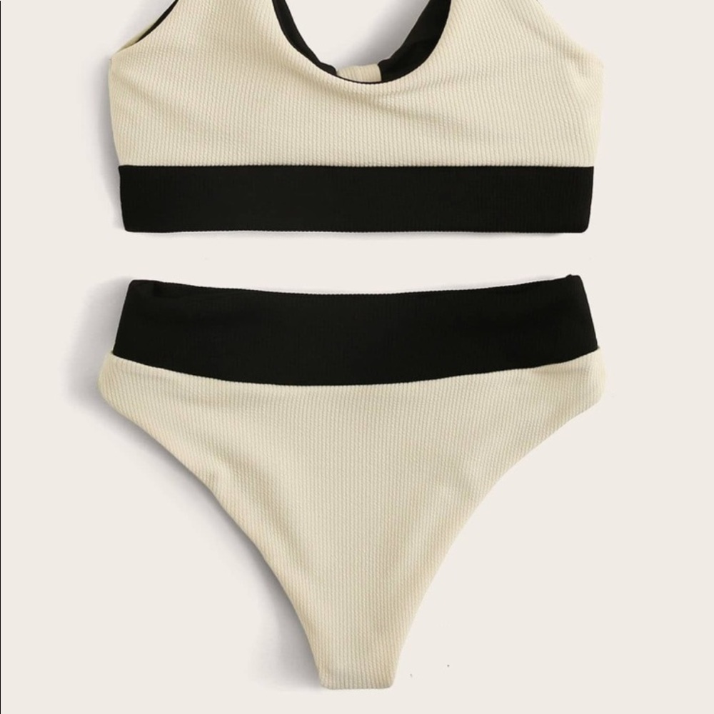 Two Tone Ribbed Knot Front Bikini Set - Picture 3 of 9
